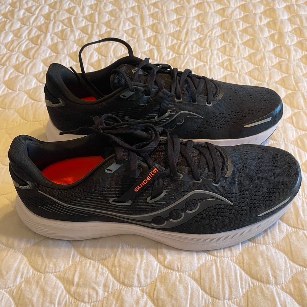 Saucony Men’s Black Running Shoes